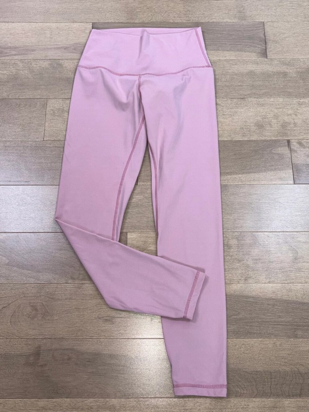 LULULEMON women's leggings size 6 LIKE NEW